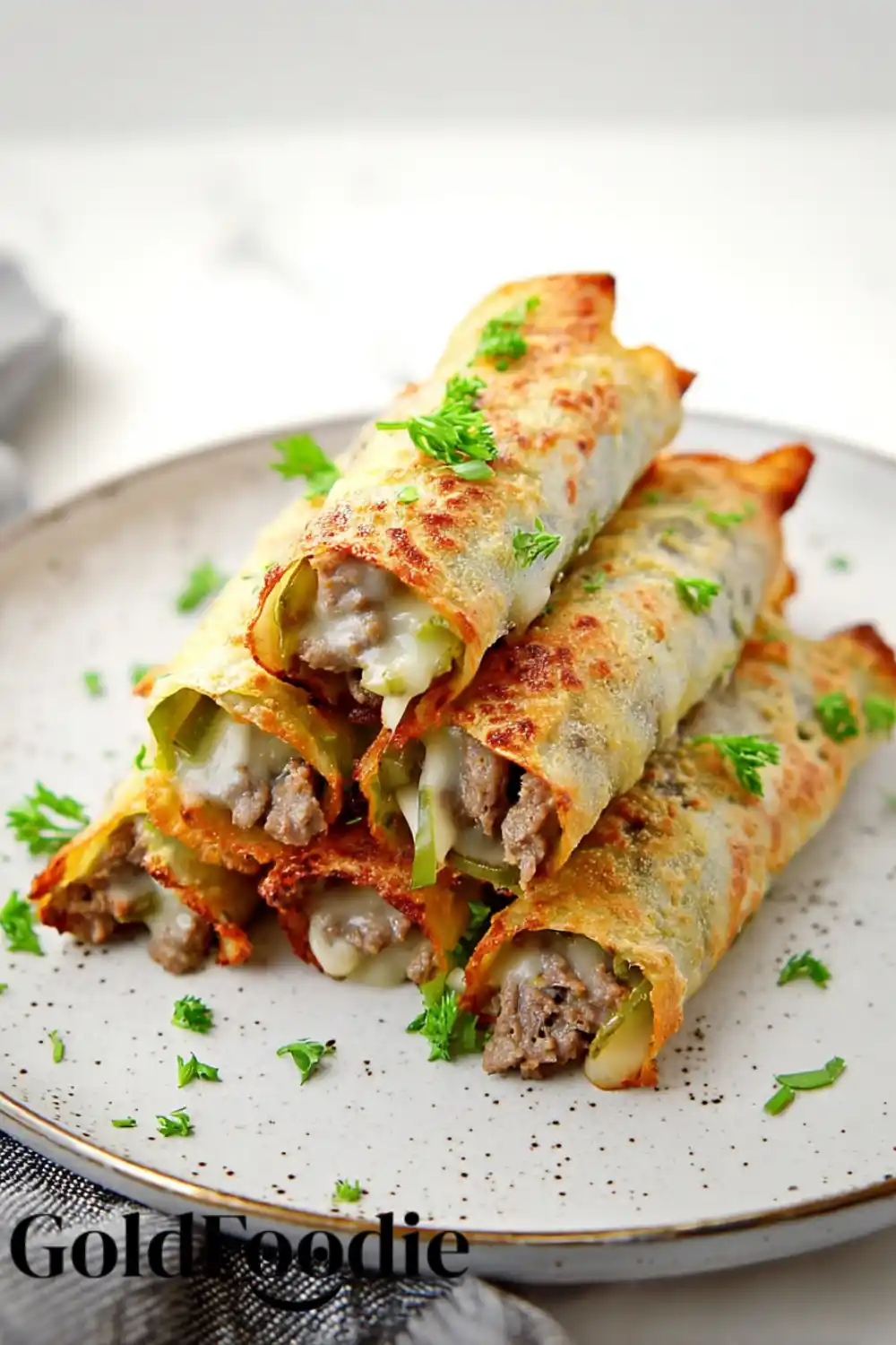 Crispy Cheese Wraps with Beef