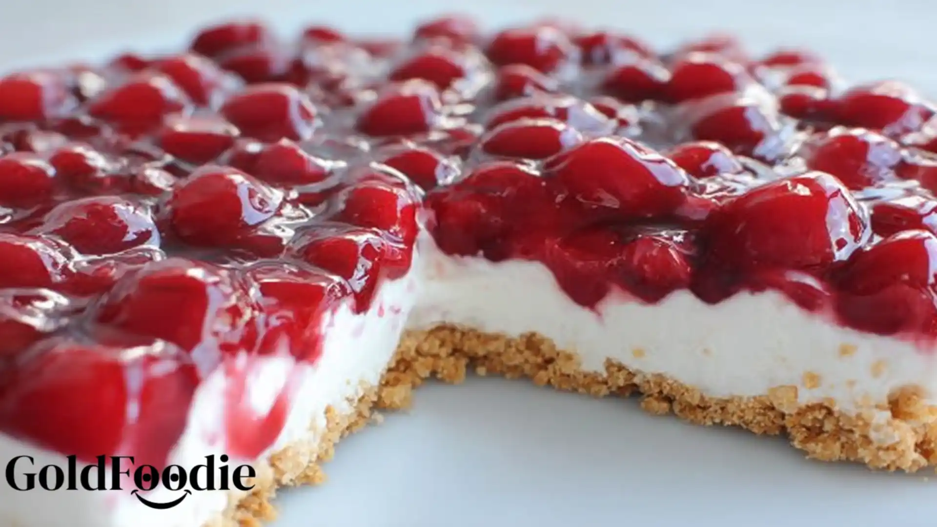 Easy No-Bake Cherry Cheesecake: Quick & Delicious Dessert