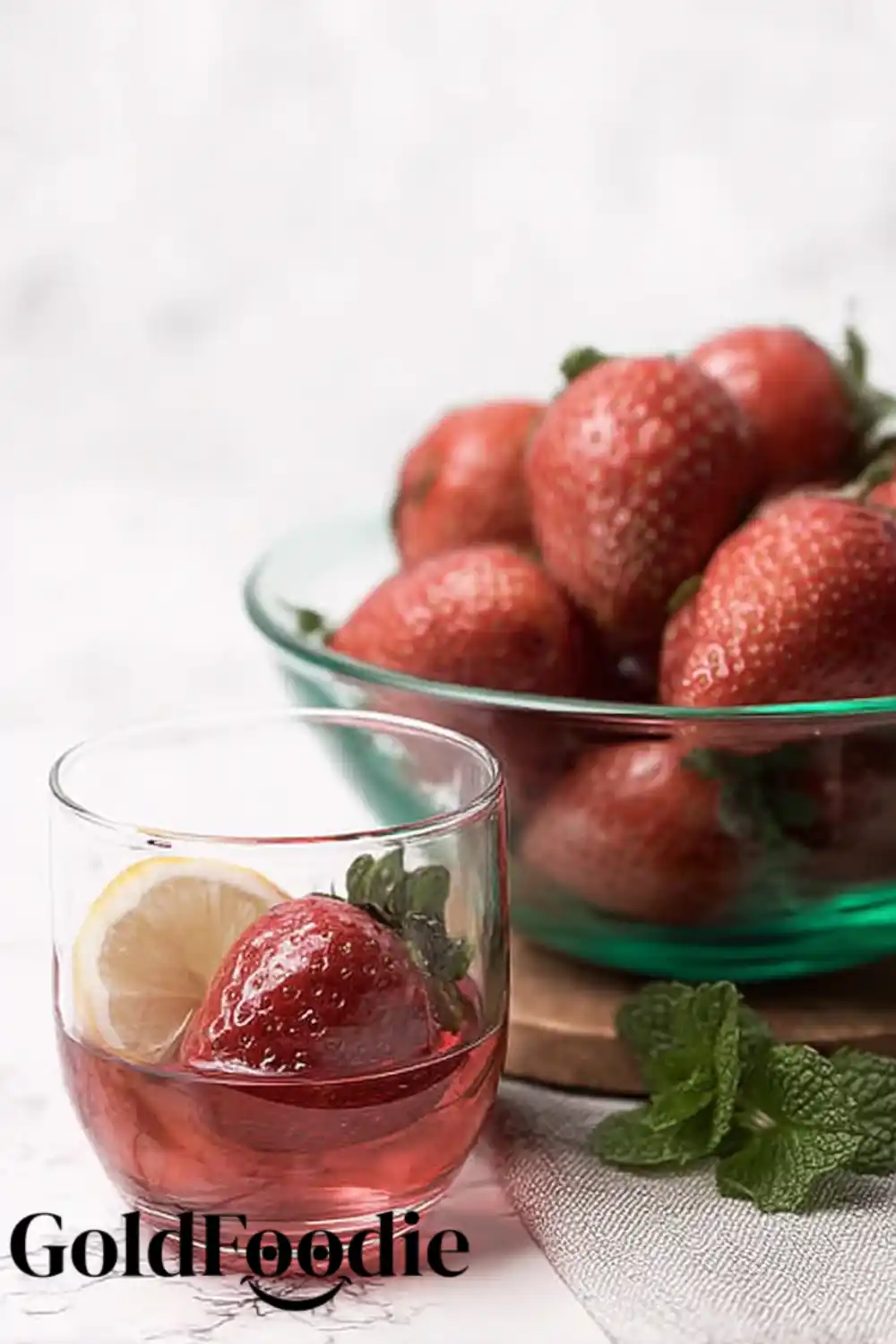 Fresh Strawberry and Lemon Gelatin Recipes