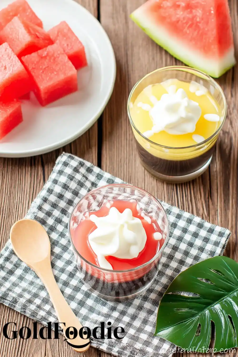 Healthier Gelatin Desserts with Fresh Fruit Healthier Gelatin Desserts with Fresh Fruit