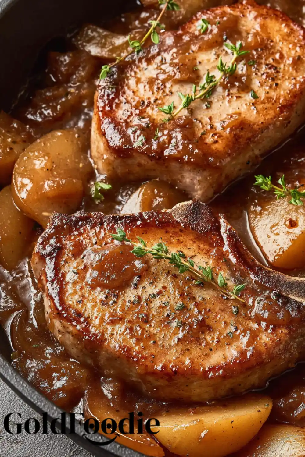 Juicy Pork Chops with Apple Sauce