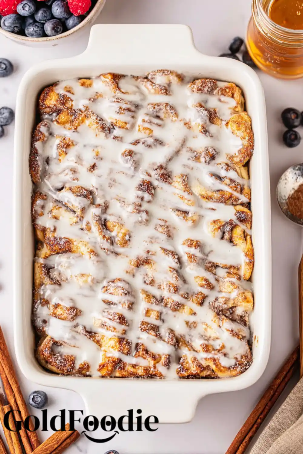 Easy Cinnamon Roll Casserole
