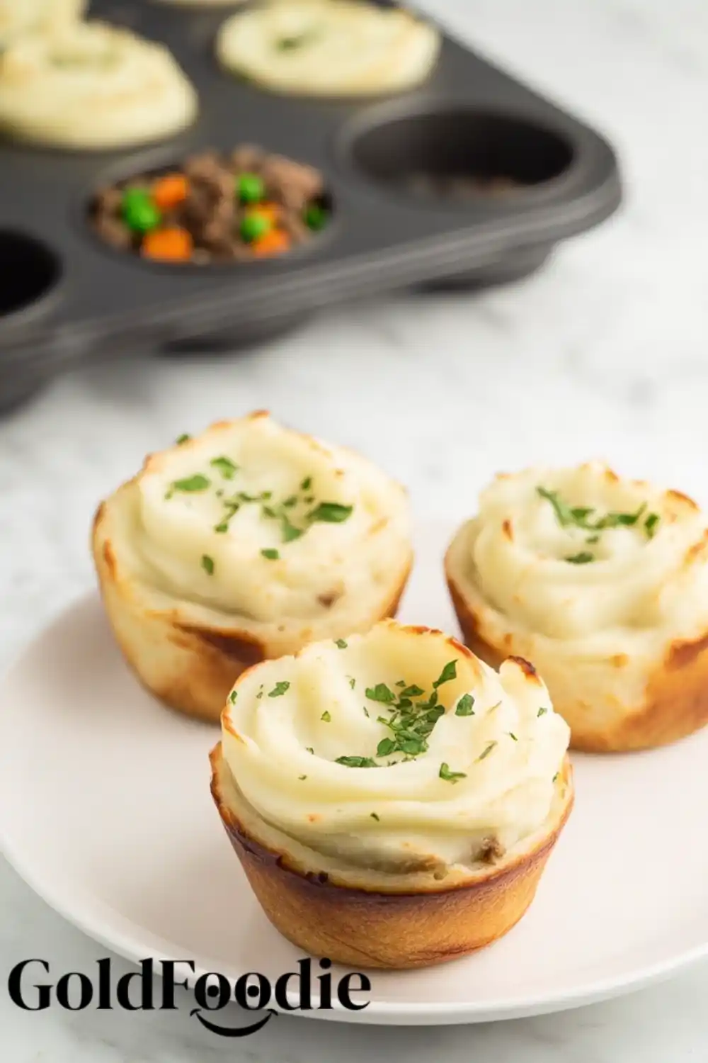 Delicious & Easy Mini Shepherds Pies 5 Swirled Mashed Potato Topping
