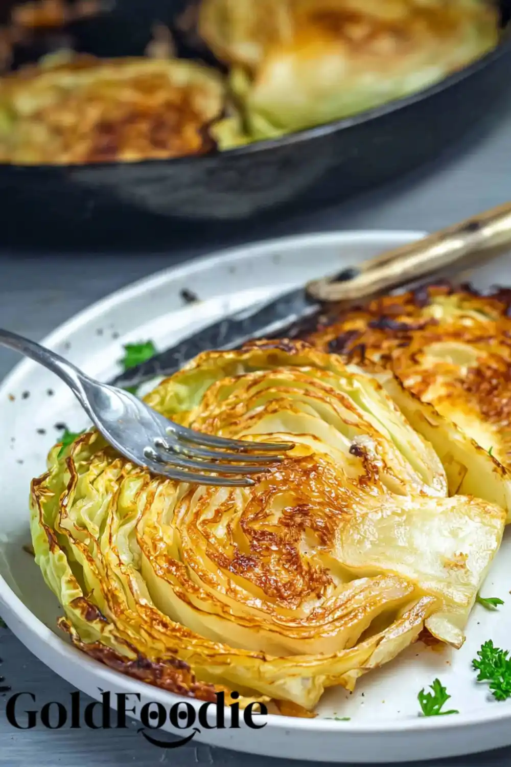 Tender Garlic Cabbage Steak Tender Garlic Cabbage Steak