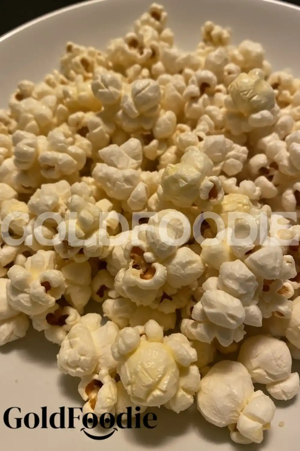 Fluffy Stovetop Popped White Popcorn
