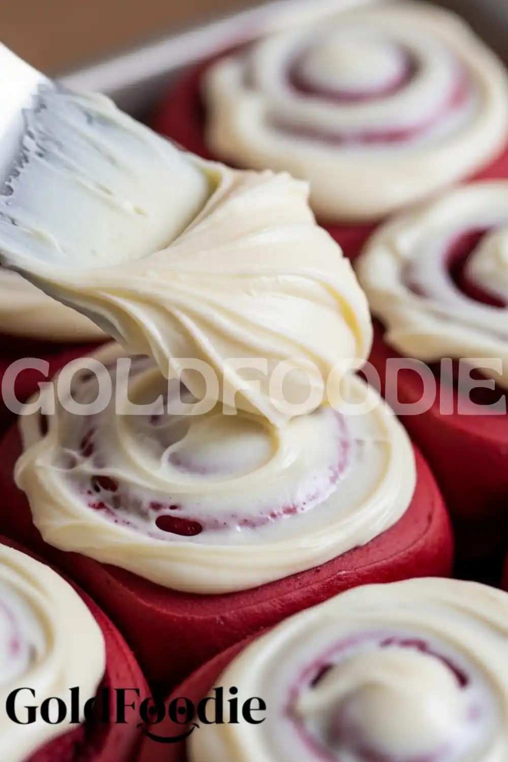 Spreading Cream Cheese Frosting Spreading Cream Cheese Frosting