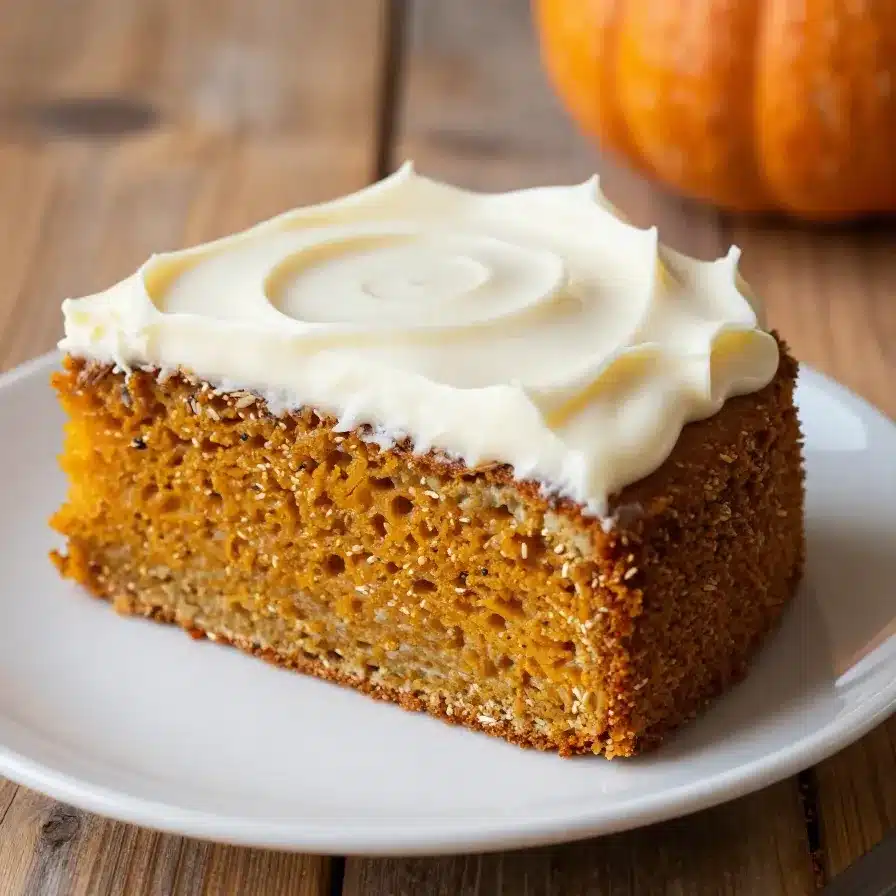 Simple and Delicious Pumpkin Spice Cake