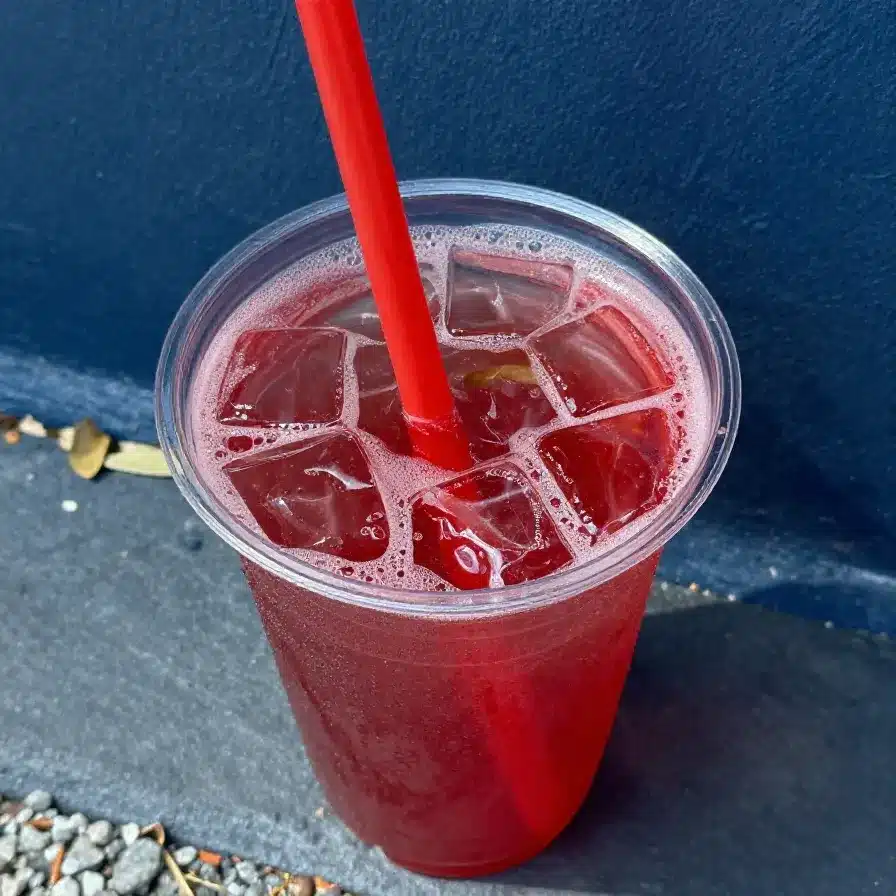 How to Make a Shirley Temple Drink 5 A refreshing Shirley Temple drink garnished with a cherry and orange slice
